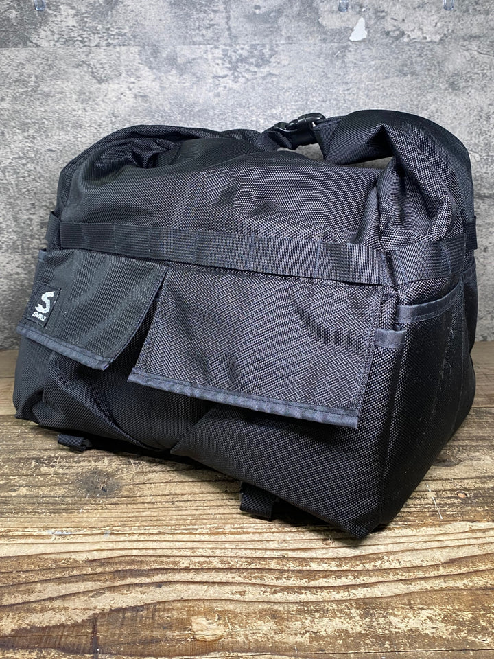 IX349 サーリー SURLY porteur house bag 2.0 ハンドルバッグ 黒