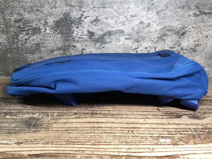 JD840 ラファ Rapha BACKPACK バックパック 青 ※動物の毛
