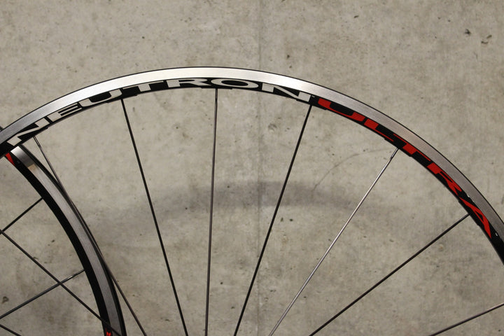 カンパニョーロ CAMPAGNOLO ニュートロン ウルトラ NEUTRON ULTRA アルミ クリンチャー ホイールセット カンパ 11S/12S 【福岡店】