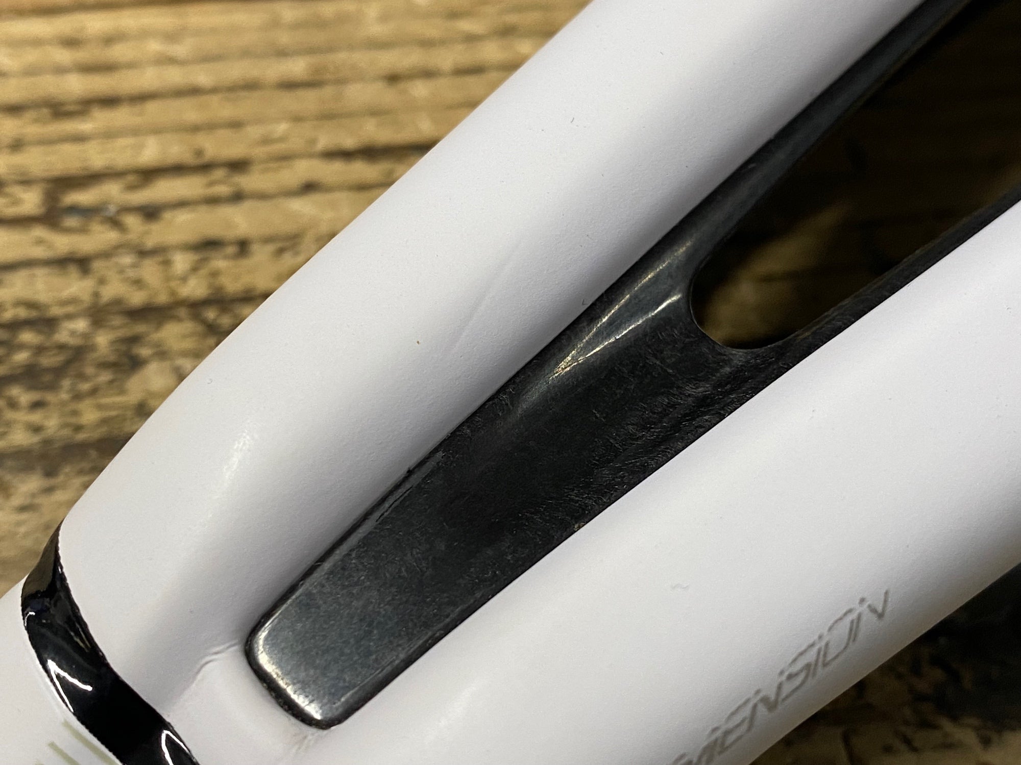 KG476 プロロゴ prologo DIMENSION サドル 白 NACKレール 143mm – BICI
