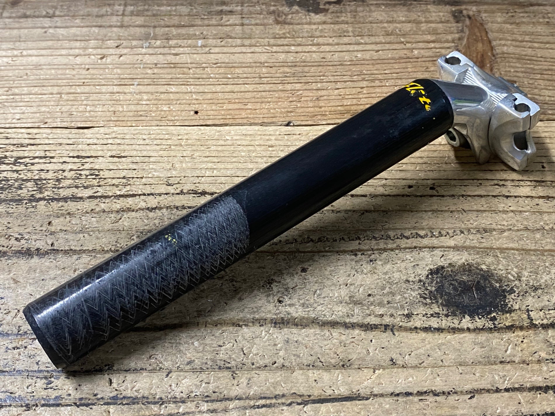 KJ065 セライタリア SELLE ITALIA Flite carbon titanium シートポスト