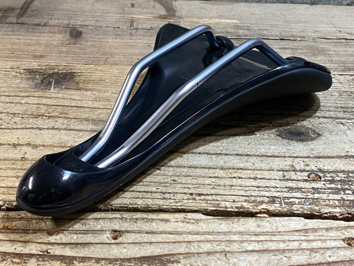 KC320 ファブリック fabric SCOOP ELITE RADIUS サドル 黒 140mm
