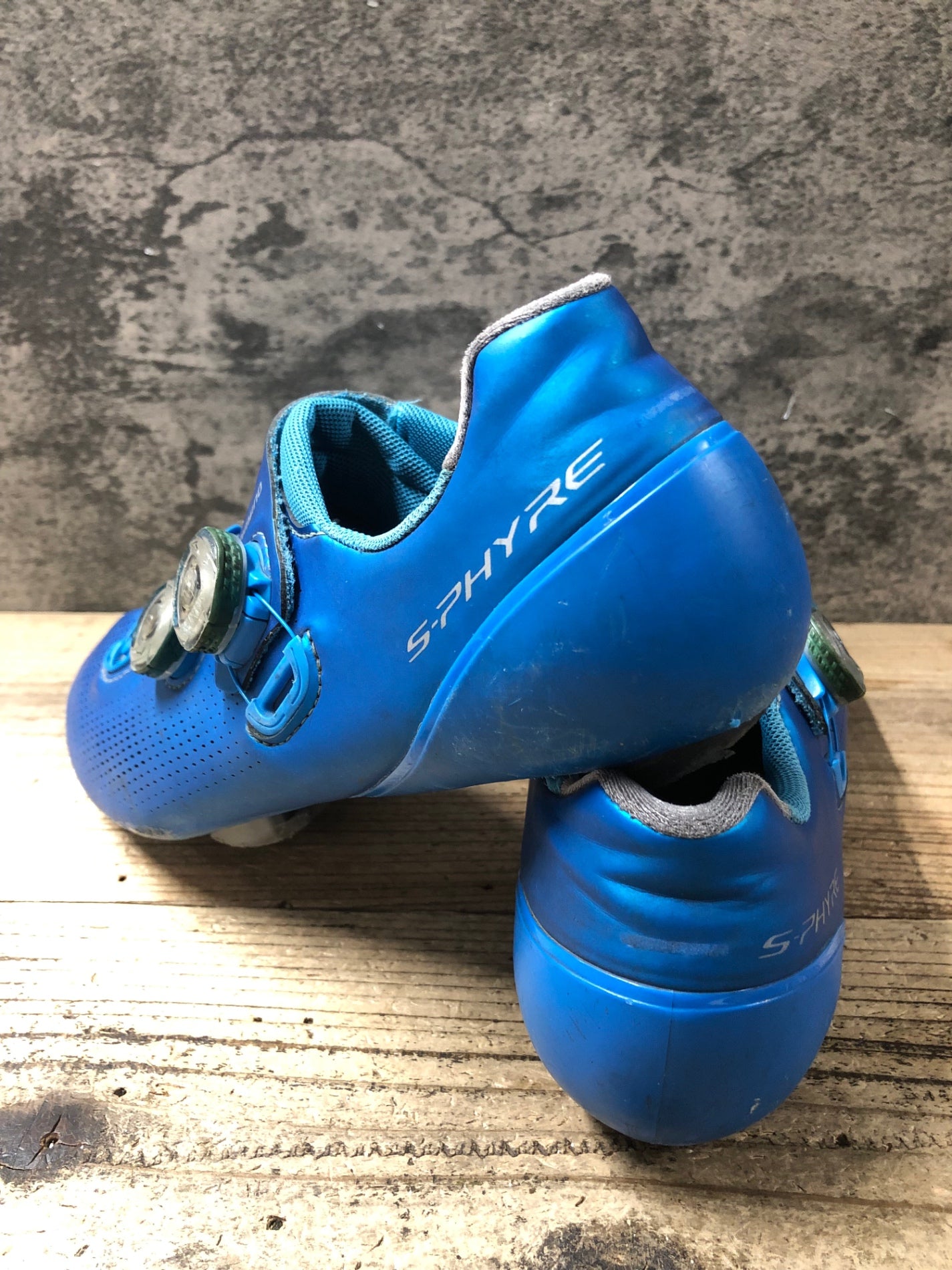 KA354 シマノ SHIMANO RC9 SH-RC901 ビンディングシューズ 青 3穴 EU41