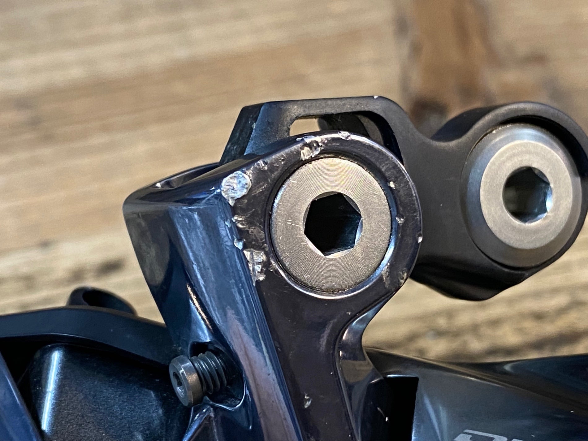 JJ586 シマノ SHIMANO デュラエース RD-R9150 リアディレイラー 11S