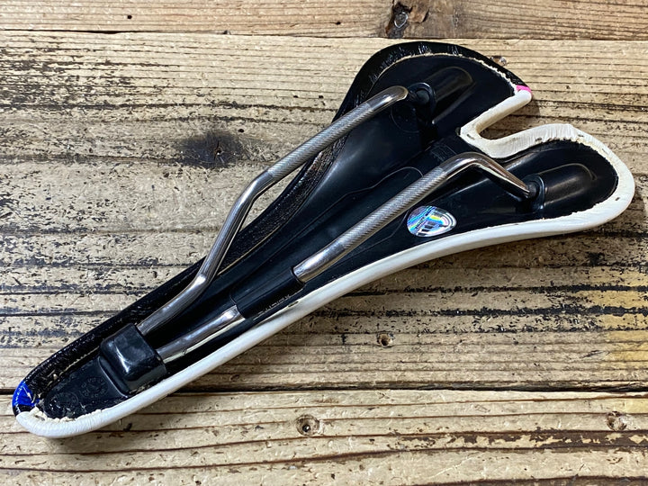 JS413 サンマルコ san marco ASPide RACING TEAM サドル XSILITEレール