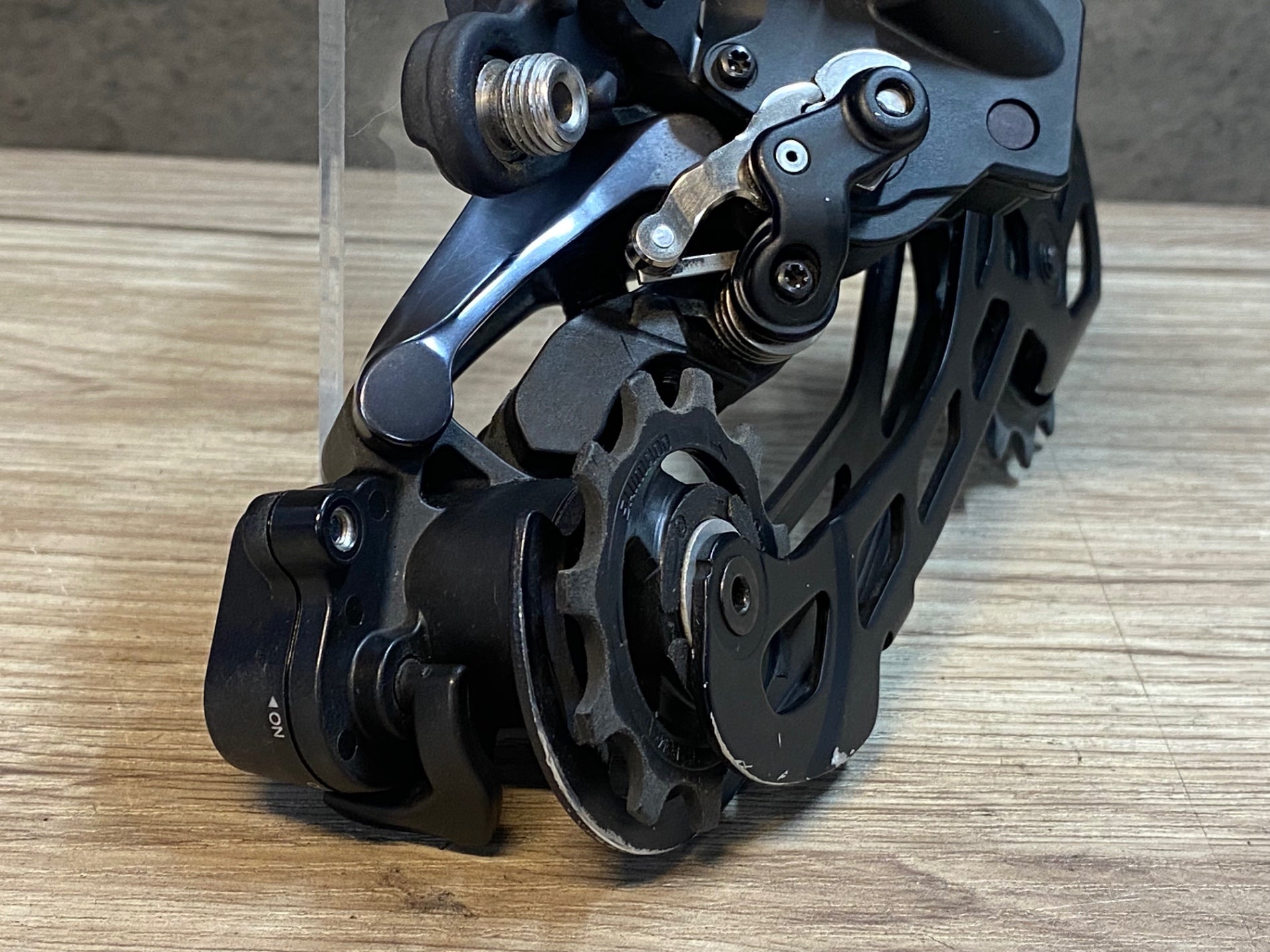 新品 Shimano GRX RX815 di2リアディレイラー シマノ（SHIMANO） RD-RX815 Di2 リアディレーラー ミドルケージ 最大