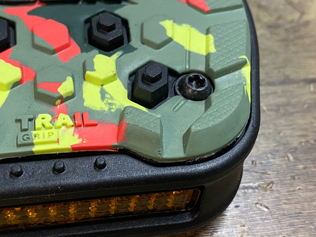 JR799 ルック LOOK TRAIL GRIP フラットペダル