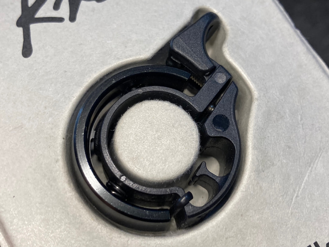 JS556 ノグ KNOG Oi！Classic Bike Bell 黒 ベル 22.2mm
