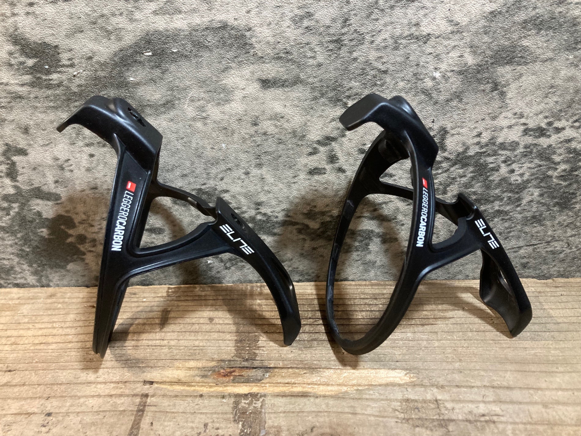 KF096 エリート ELITE Leggero カーボン ボトルケージ ブラック 2個