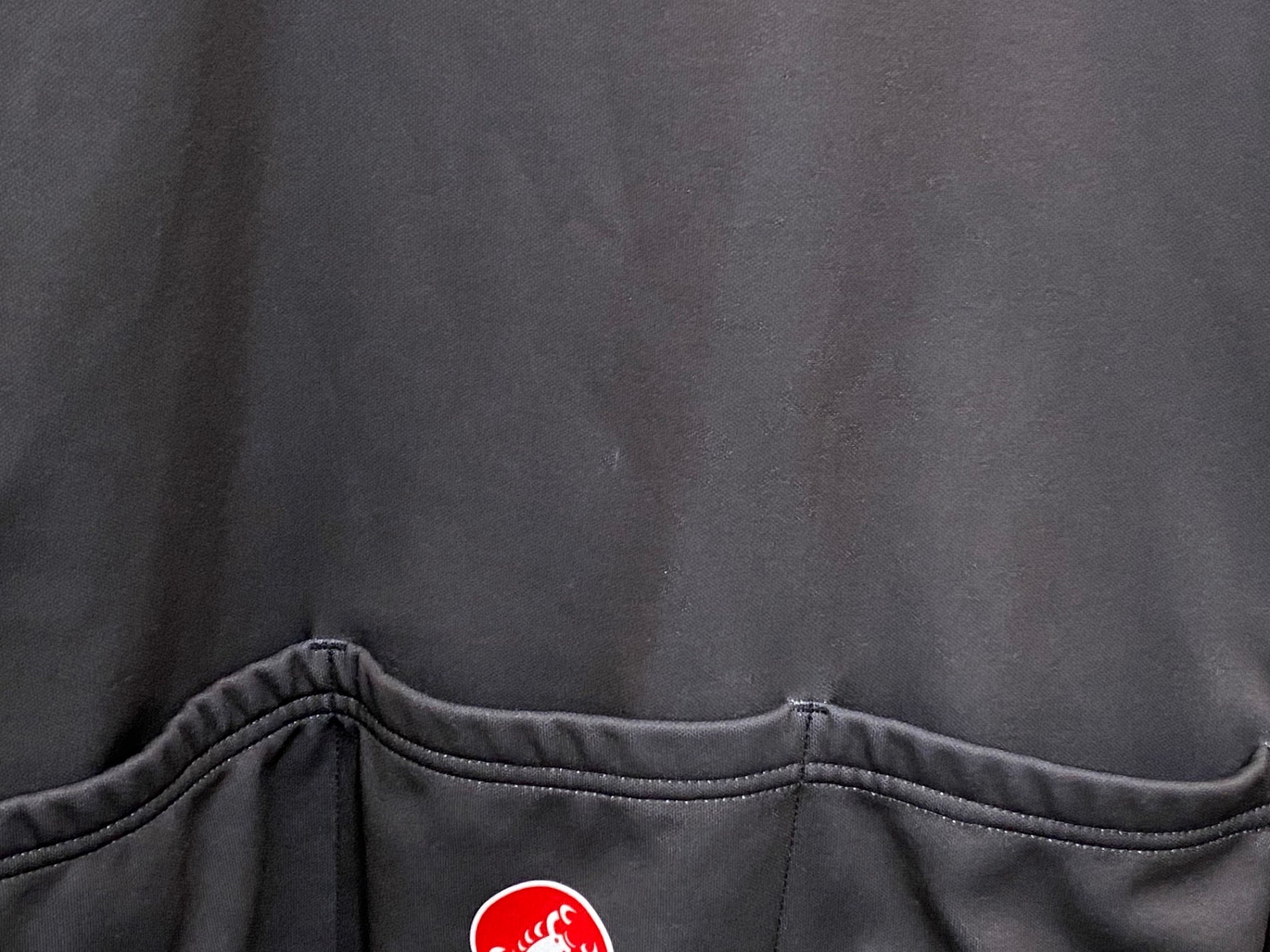 JW575 カステリ CASTELLI 長袖サイクルジャージ グレー黒 M 裏起毛
