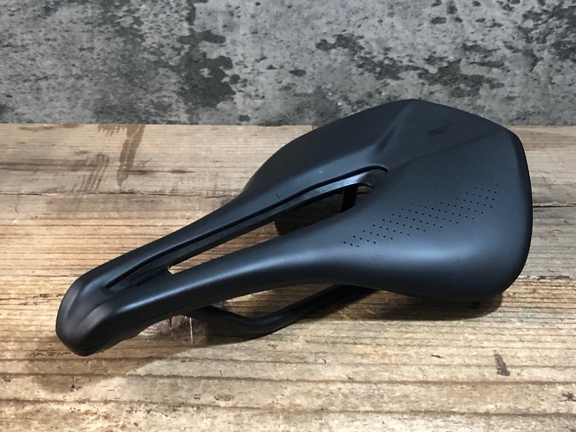 KG673 スペシャライズド SPECIALIZED パワー POWER PRO サドル 黒