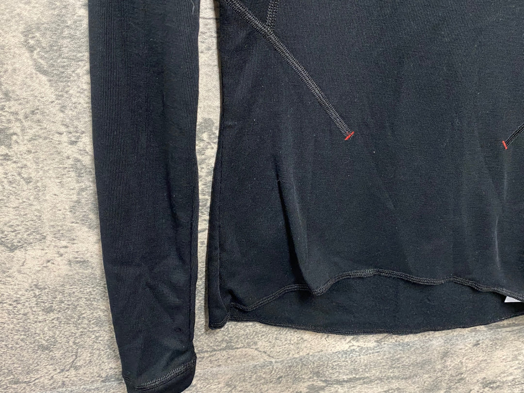 JT024 カステリ CASTELLI ROSSO CORSA 長袖 ベースレイヤー 黒 XS