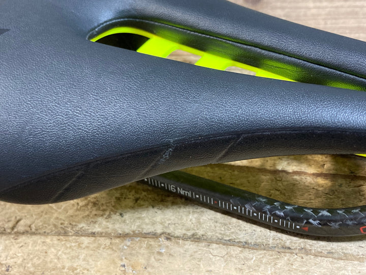 KF550 アスチュート ASTUTE SKYLITE VT サドル カーボンレール
