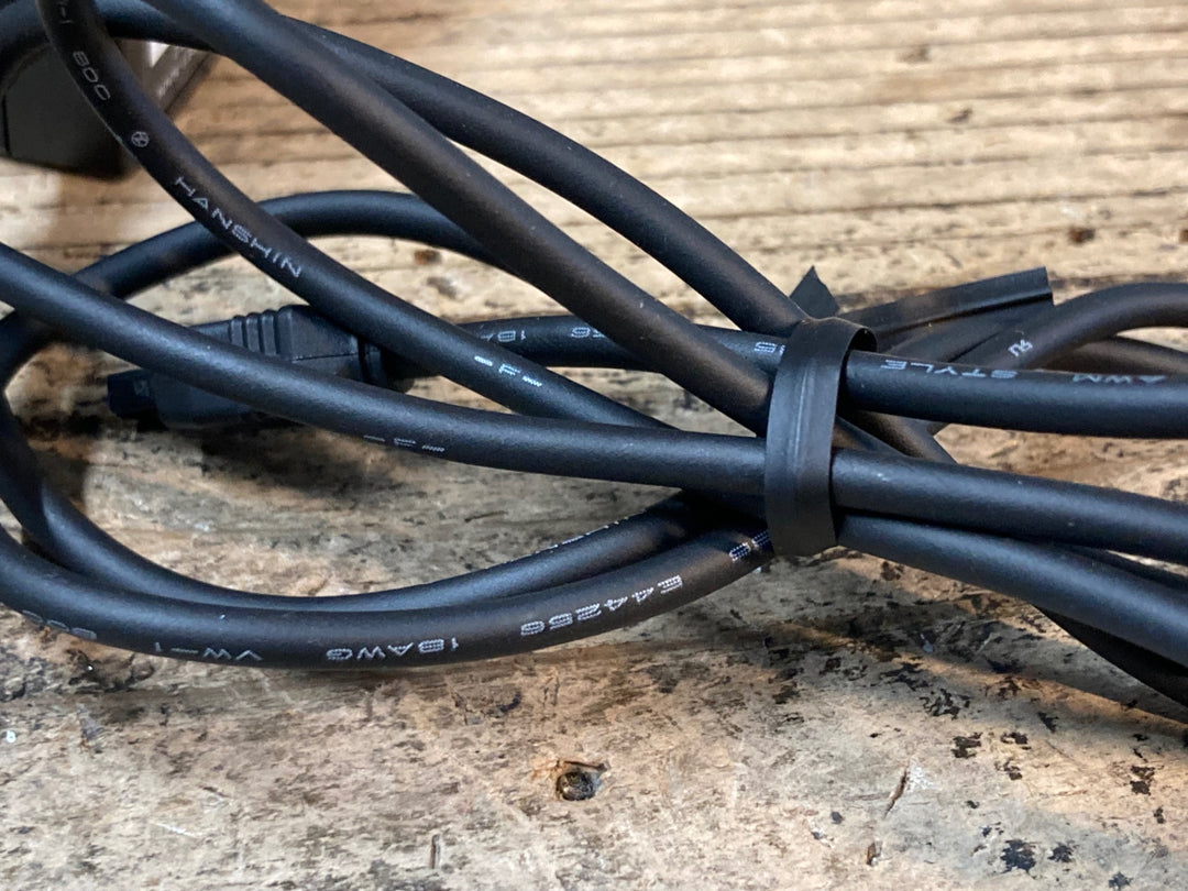 JV796 シマノ SHIMANO SM-BCR2 バッテリーチャージャー DI2
