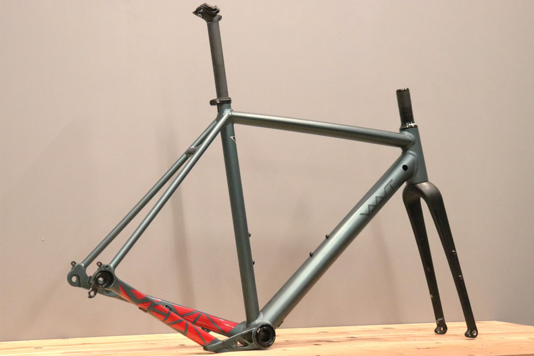 ヴァースト VAAST A/1 Gravel 2023モデル Mサイズ マグネシウム ロードバイク フレームセット 【仙台店】