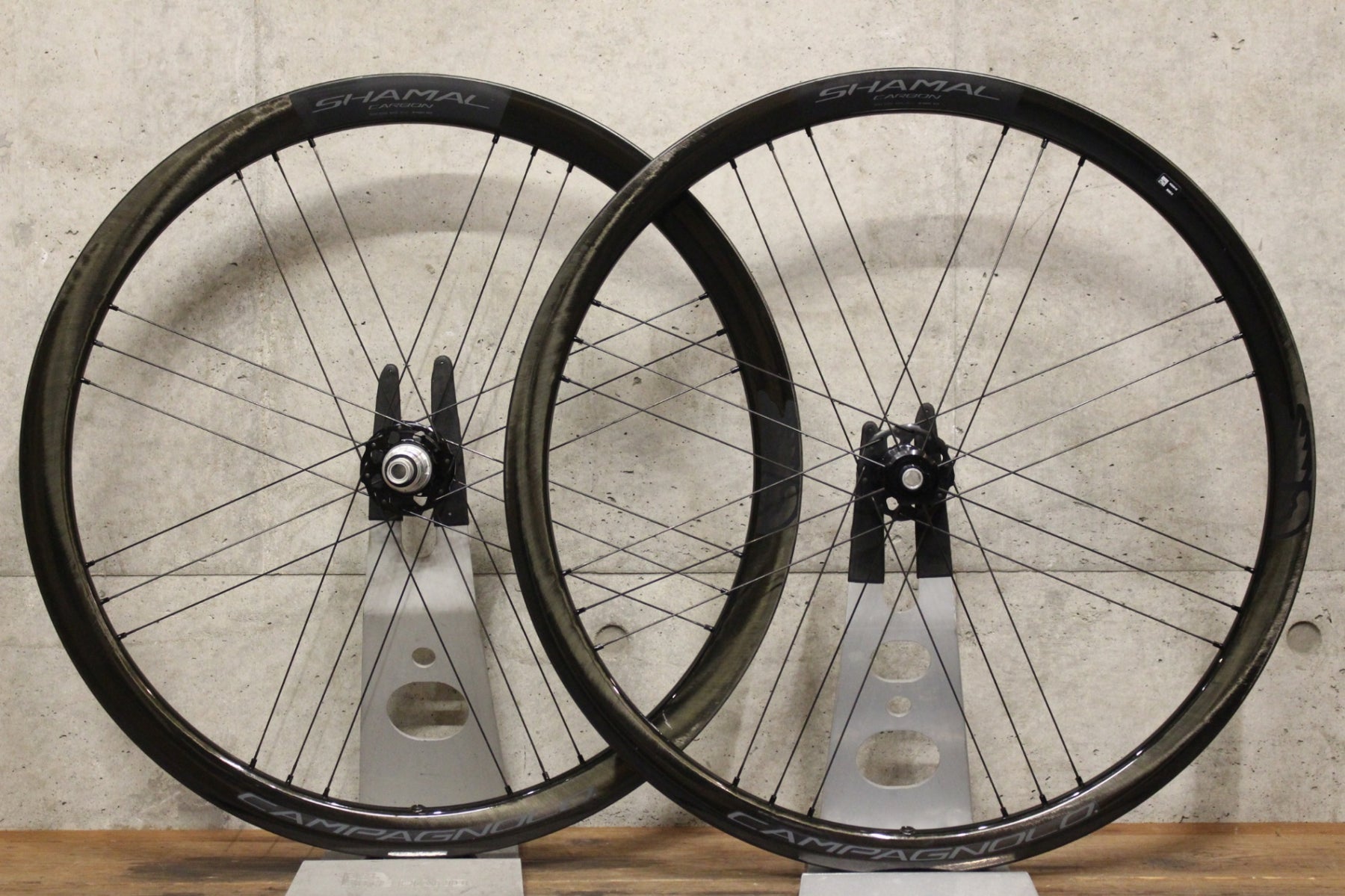 カンパニョーロ CAMPAGNOLO シャマル カーボン SHAMAL CARBON DB