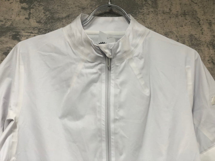 JV851 デサント DESCENTE DIA2600U 半袖 ジャケット 白 M