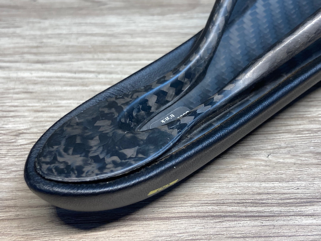 JJ773 フィジーク fizik アリアンテ ALIANTE 00 サドル カーボンレール mebius