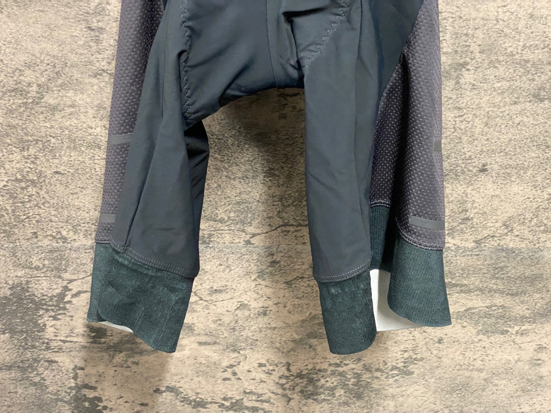 JW946 パールイズミ PEARL iZUMi ビブショーツ 黒 XL