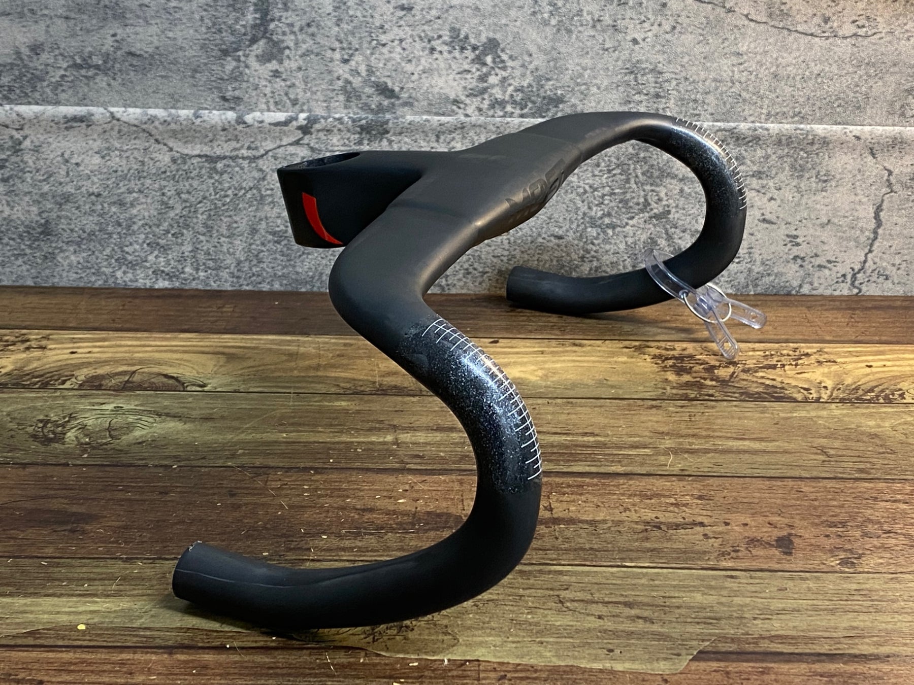 JM631 モスト MOST タロンウルトラ TALON ULTRA 一体型 カーボン