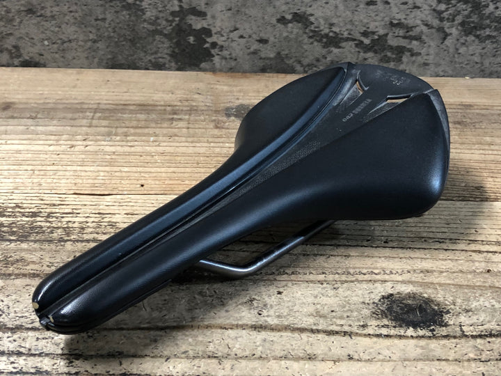 KA393 フィジーク fizik アンタレス ANTARES R3 VERSUS evo サドル 黒 140mm kium