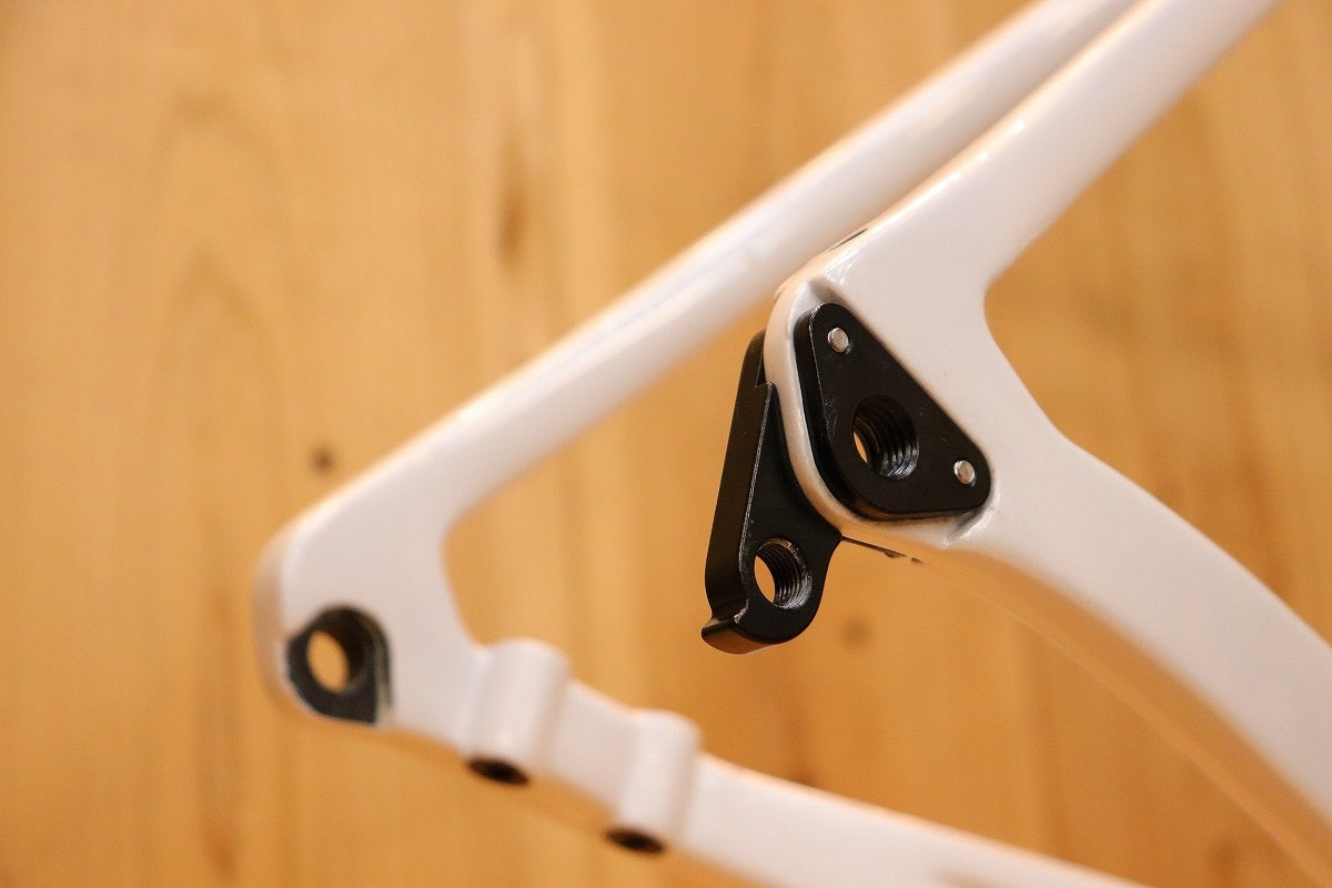 グスト GUSTO コブラ エヴォ COBRA EVO 2024モデル Mサイズ カーボン