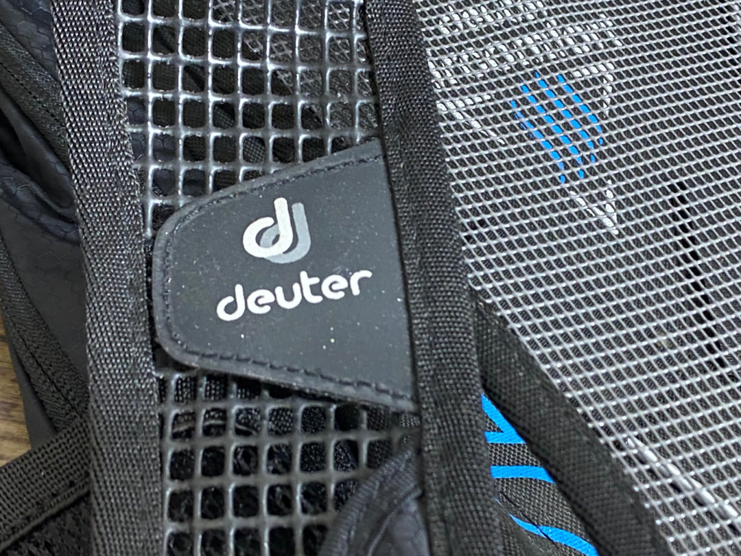 KB930 ドイター deuter race exp air バックパック 黒 ※たばこ臭あり