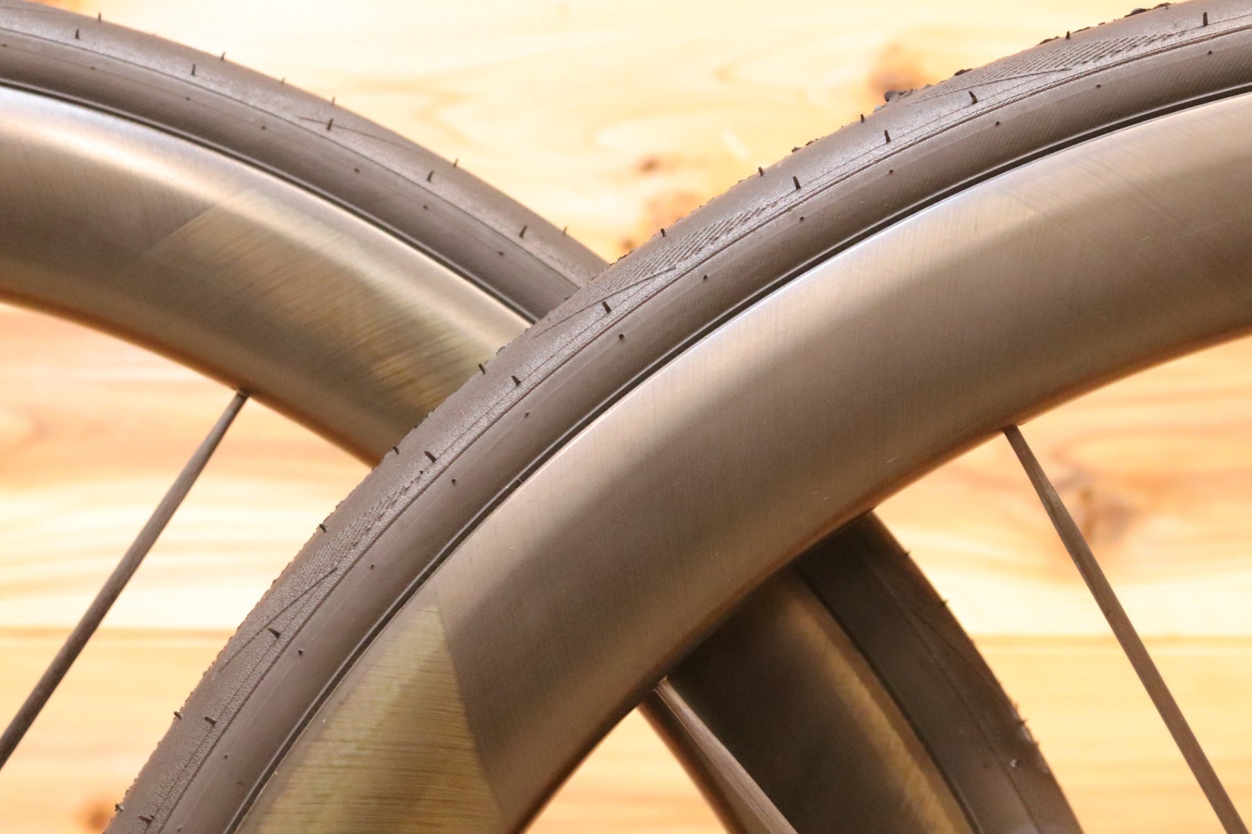 MAVIC COSMIC CARBON ULTIMATE 11速RECON MAVIC COSMIC CARBON ULTIMATE 11速RECON - メルカリ