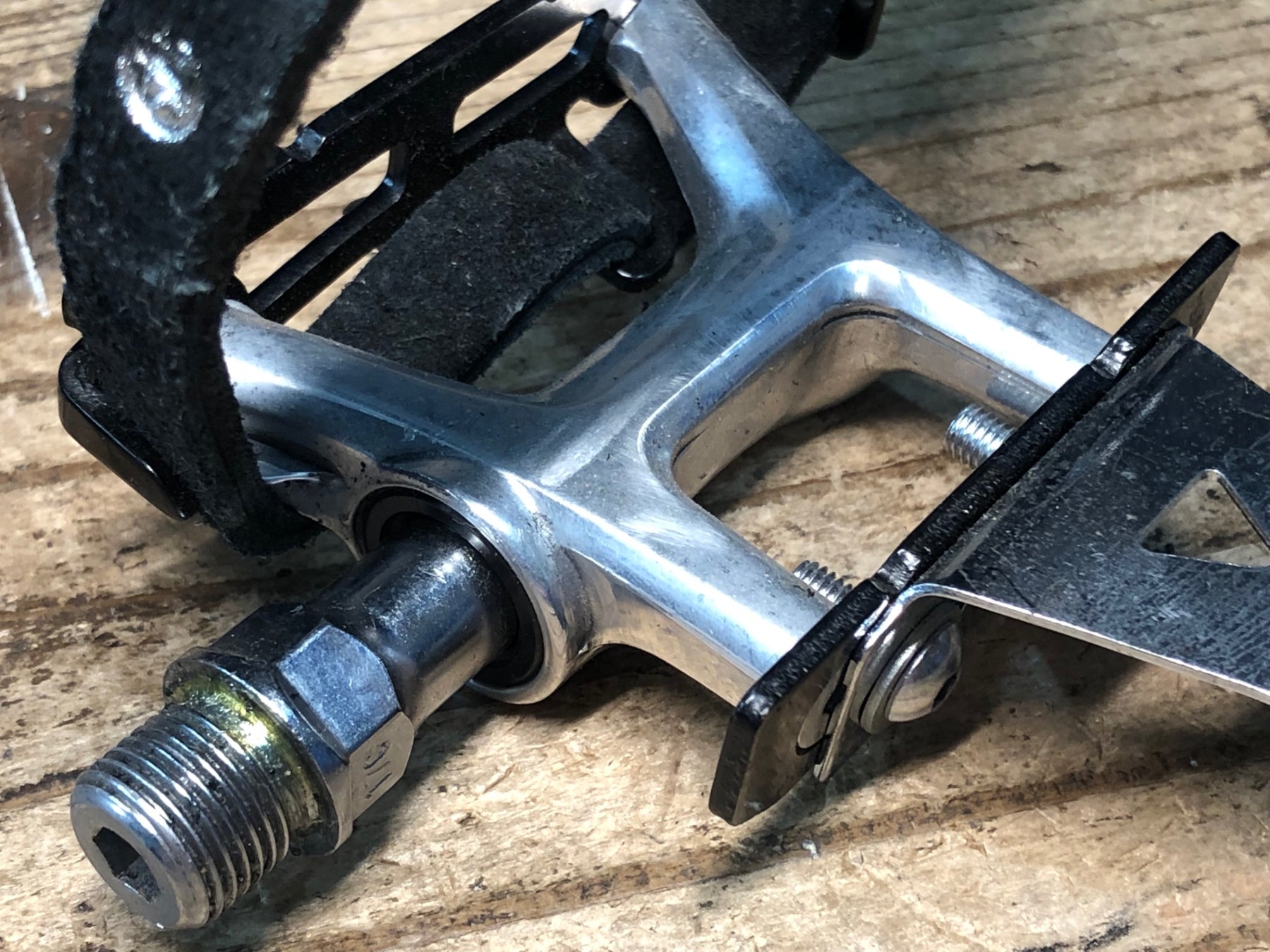 MKS RX-1 クリップストラップセット Amazon | MKS(三ヶ島) MKS RX-1 ペダル トゥークリップ BREV. ダブル