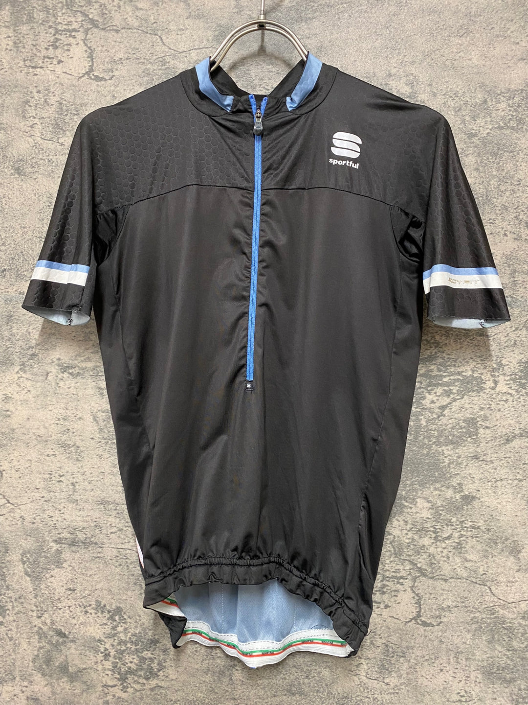 JH897 スポーツフル SPORTFUL サイクルジャージ 半袖 黒