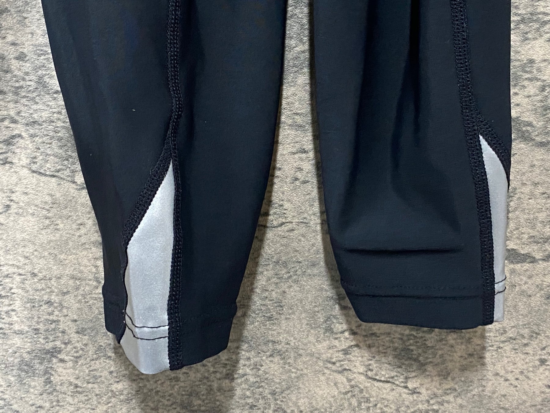 JM692 パールイズミ PEARL iZUMi レーサータイツ 黒 M 3D NEO PLUS