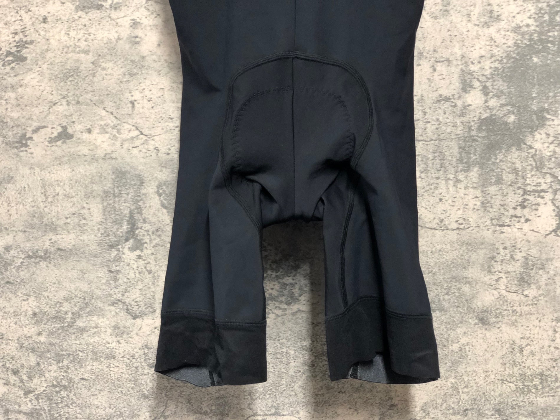 KK687 パールイズミ PEARL iZUMi ビブショーツ 黒 L 裏起毛 WINDBREAK