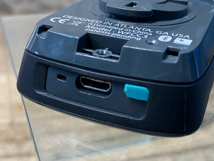 JO646 ワフー Wahoo ELEMENT BOLT WFCC3 サイクルコンピューター マウント センサー セット 動作確認済 ※充電口キャップ欠損