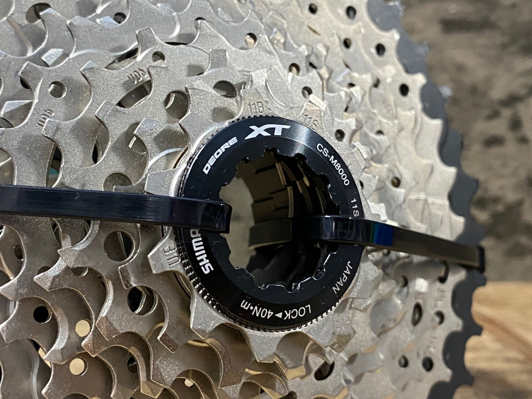 KE266 シマノ SHIMANO XT スプロケット CS-M8000 11-42T 11S
