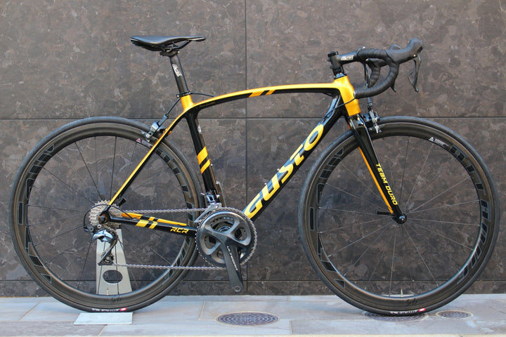 グスト GUSTO RCR TEAM DURO TL 2020モデル Mサイズ シマノ アルテグラ R8000 11S カーボン ロードバイク  ATTAQUE CARBON 45 【福岡店】
