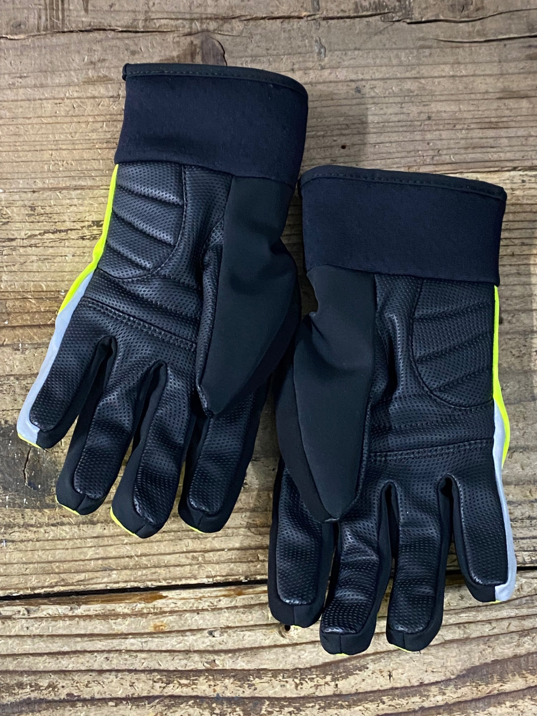 JV935 ゴア GORE 長指 グローブ 黄 XS 裏起毛