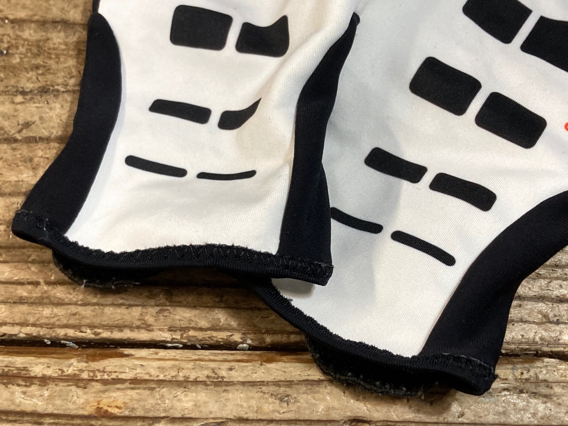 KC483 アソス assos Early Winter Gloves S7 長指 グローブ 白 S 裏