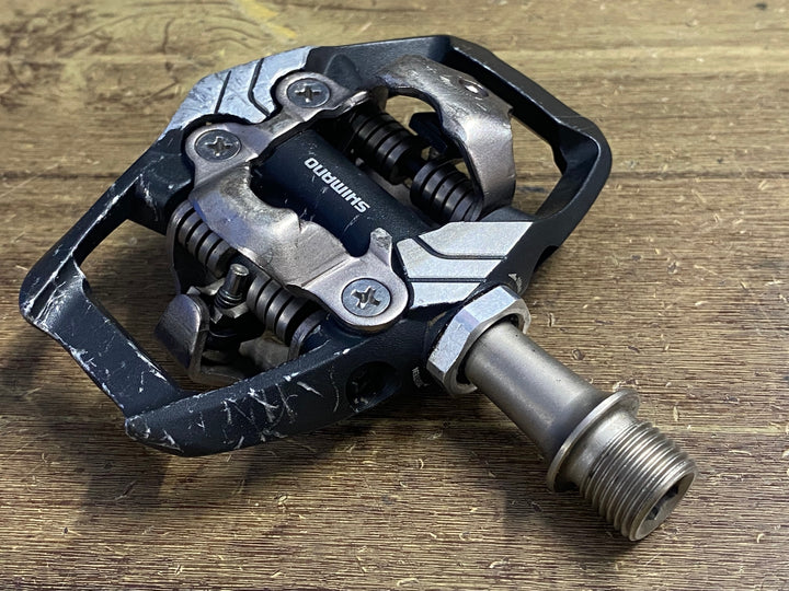 KE913 シマノ SHIMANO デオーレ DEORE XT PD-M8020 ビンディングペダル SPD 両面