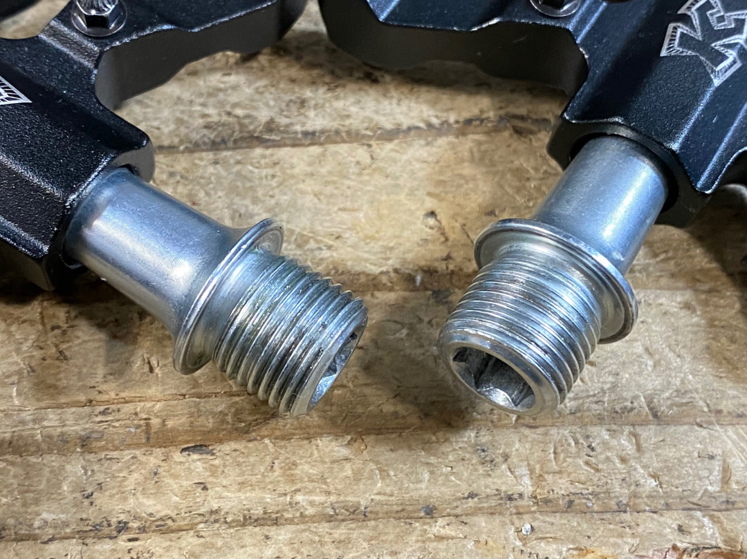 JZ280 KCNC アクティベート KPED12 フラットペダル 黒