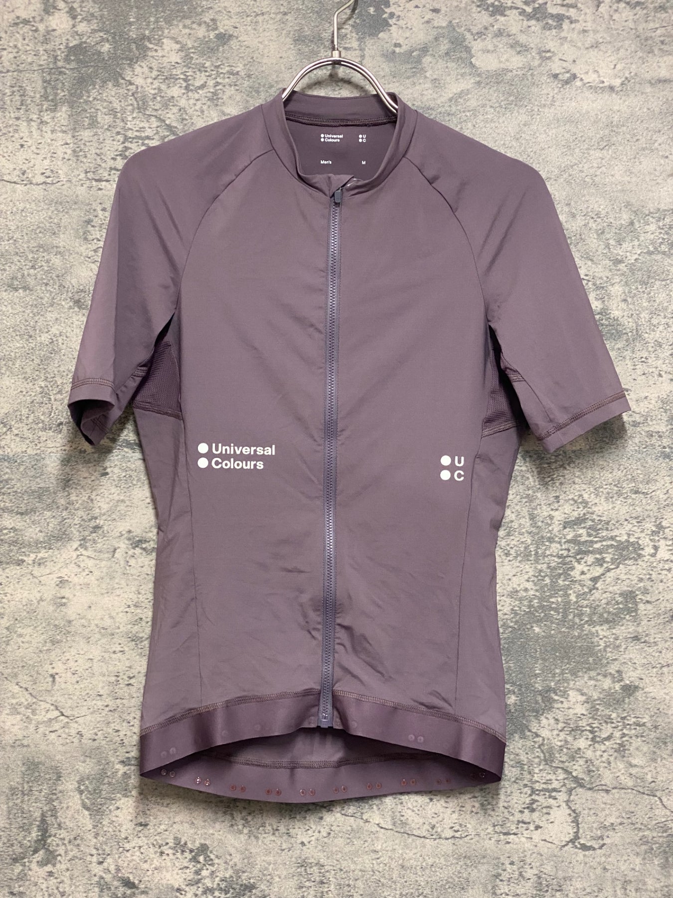 Universal Colours サイクルジャージ レディース Universal Colours：深い色彩と、色褪せない普遍性の秋冬ウェア