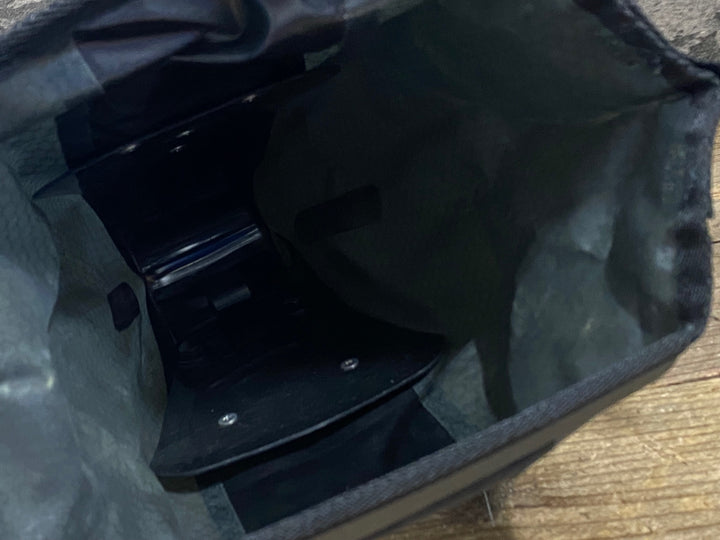 KG980 オルトリーブ ORTLIEB サドルバッグ WATERPROOF ※錆あり・マウンティングセット欠品