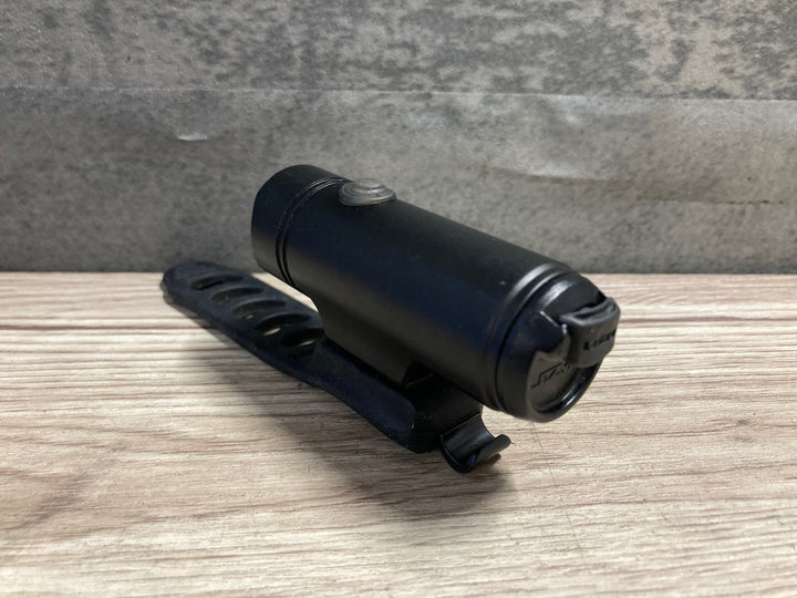 JX329 レザイン LEZYNE 500 フロントライト 点灯確認済