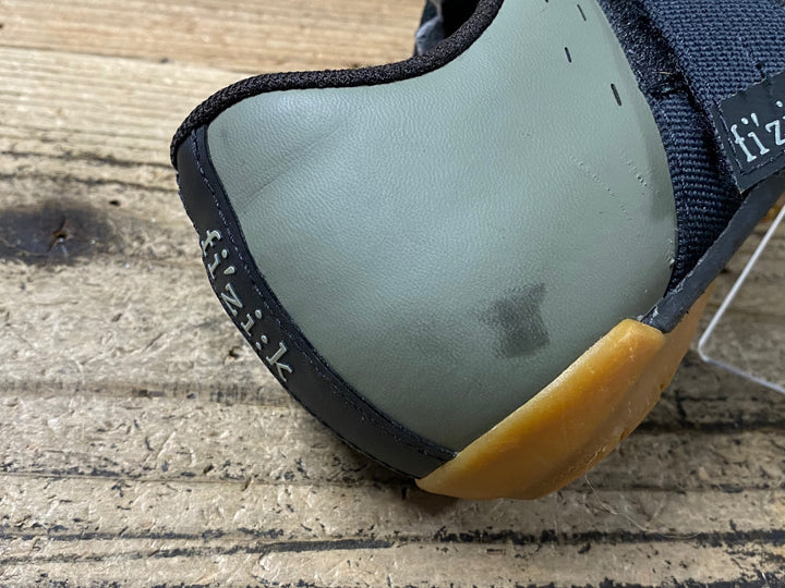 JY566 フィジーク fizik TERRA POWERSTRAP X4 SHOES ビンディングシューズ カーキ EU38