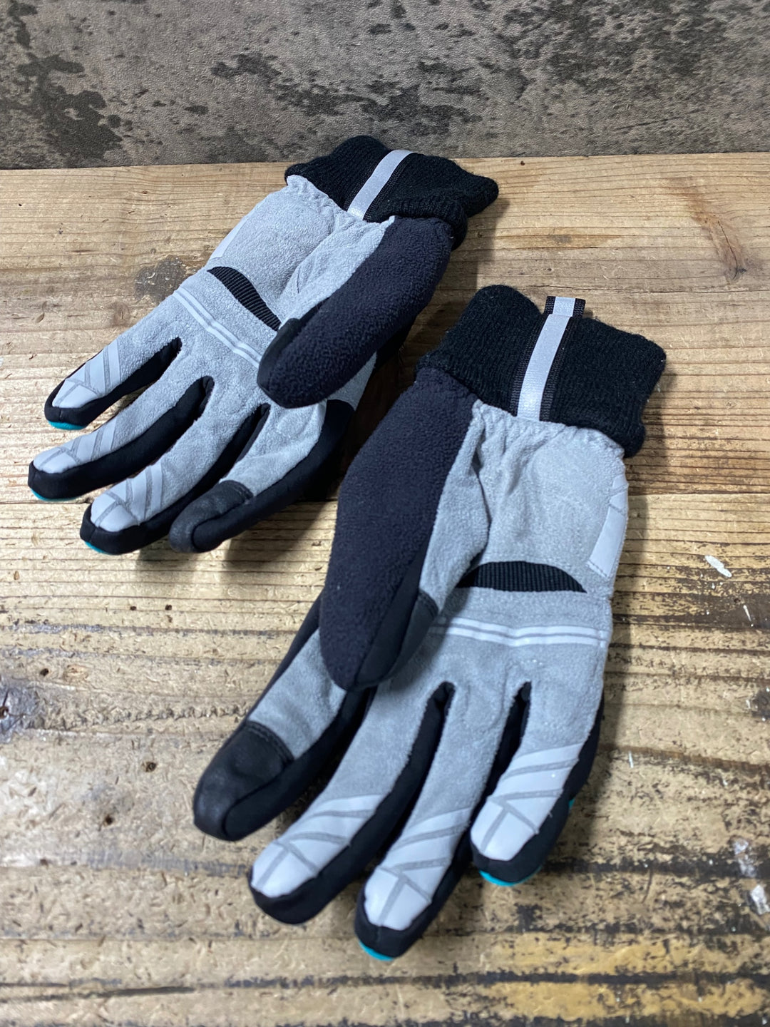 JZ824 パールイズミ PEARL iZUMi 長指 グローブ 黒 M 裏起毛 WINDBREAK