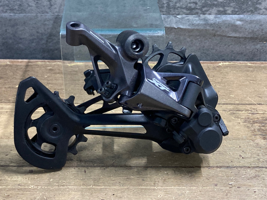 KE946 シマノ SHIMANO デオーレ DEORE XT RD-M8100 リアディレイラー 12S
