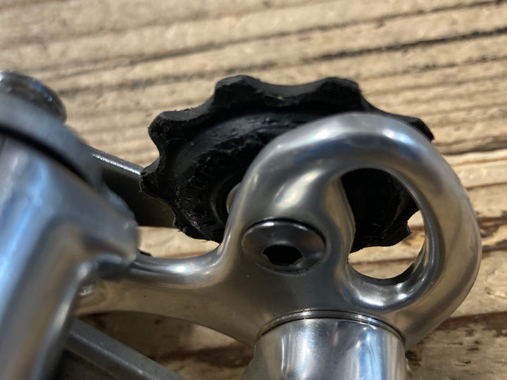 JX876 カンパニョーロ CAMPAGNOLO レコード RECORD リアディレイラー 8S ビンテージ ※固定部ヒビ割れのためジャンク
