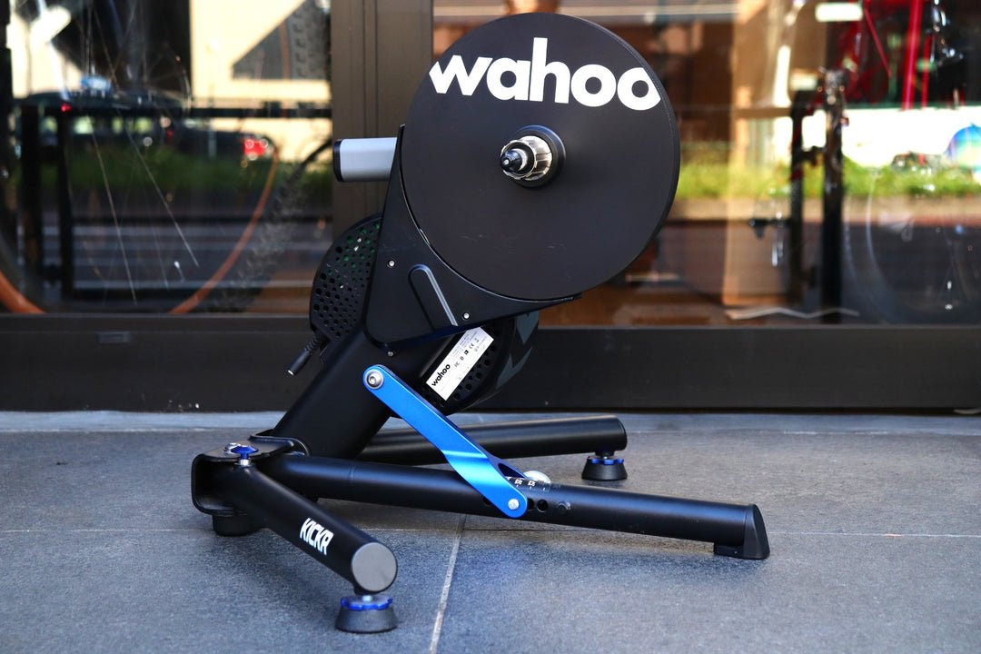 ワフー WAHOO キッカー KICKR V4 ダイレクトドライブ スマートトレーナー 【東京南麻布店】