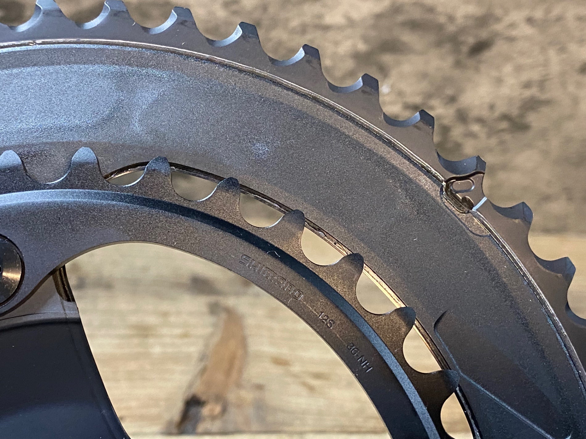 JO759 シマノ SHIMANO アルテグラ ULTEGRA FC-R8100 クランクセット 52