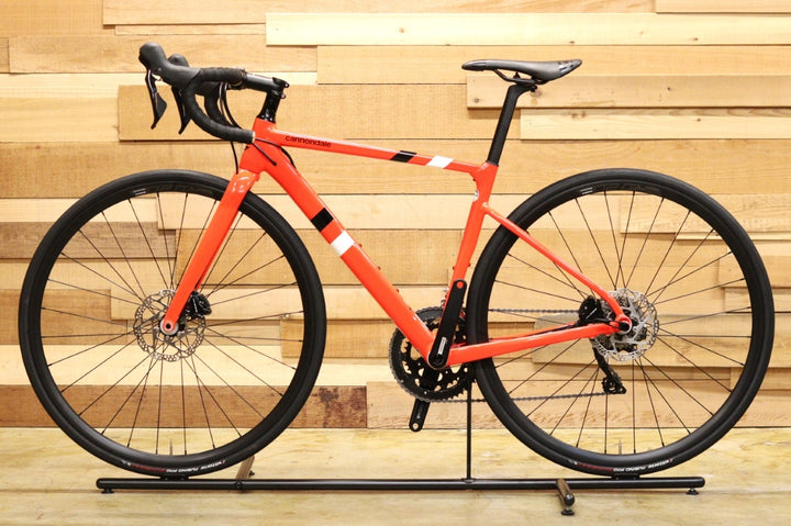 キャノンデール CANNONDALE キャド CAAD13 DISC 2020モデル 48サイズ シマノ 105 R7025 MIX 11S アルミ ロードバイク 【立川店】