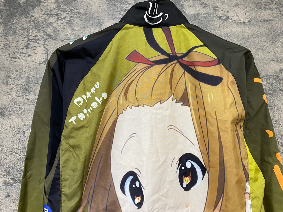 KD860 モノクローバー MONOCLOVER 長袖 ウィンドブレーカー 黒 黄 S けいおん！田井中律 Birthday ver.